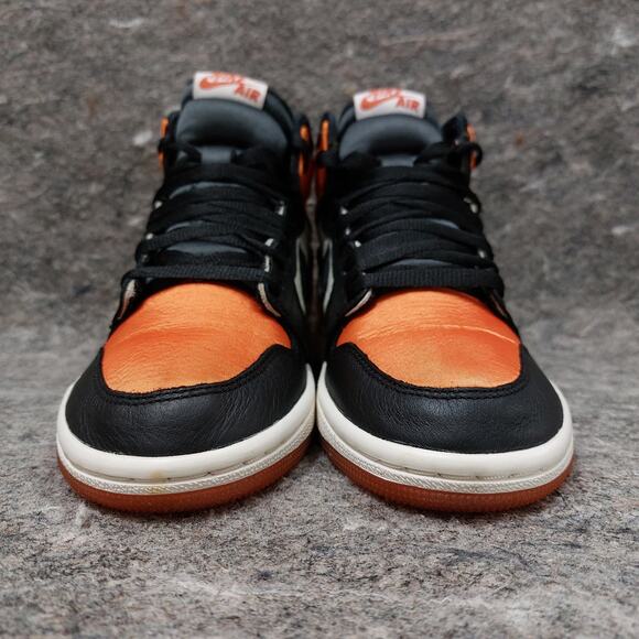 Jordan 1 Retro High Sneakers Women's Sz 6.5 Satin Shattered Backboard AV3725-010 - Picture 3 of 8